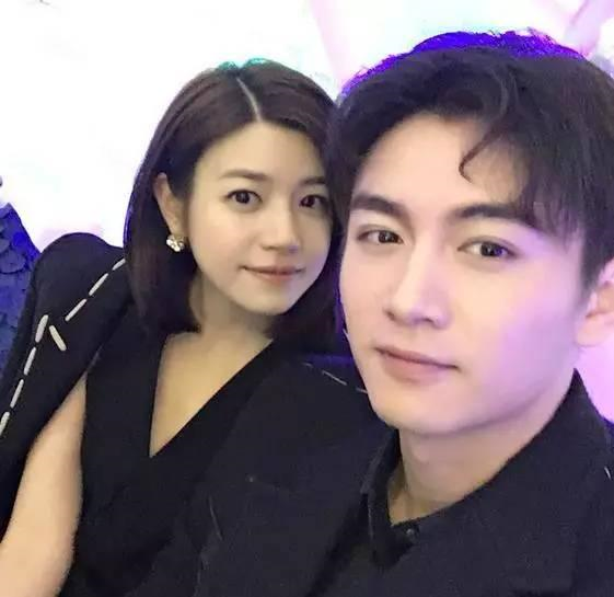 陈晓转错陈妍希微博,后又补发一条,这是花式秀恩爱吗?