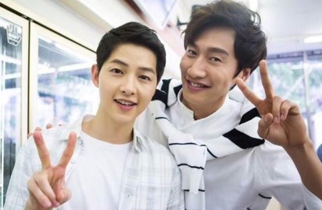 宋仲基李光洙现身友人婚礼，他们之间的友情是如何建立起来的？