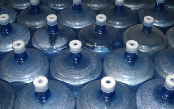 桶装饮用水的一般保质期几天？