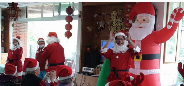 男子策划圣诞恐袭被逮捕了吗?