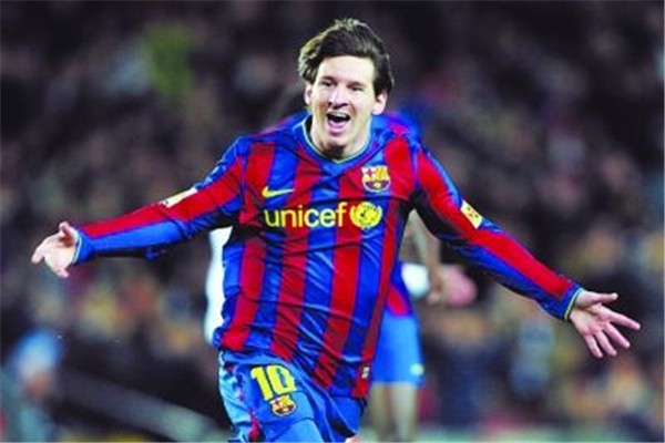 梅西回应C罗约饭：没问题。体育界不是朋友胜似朋友的友谊还有哪些？