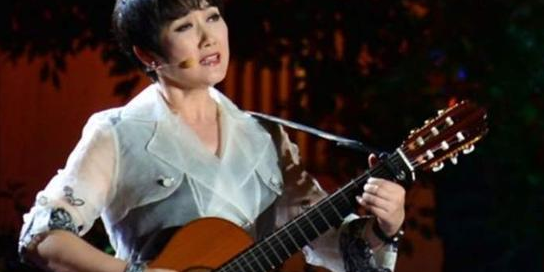 成方圆老公是谁？