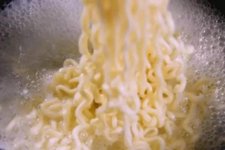 火鸡面的正确吃法是什么?