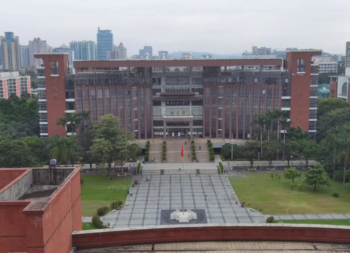 暨南大学怎么样