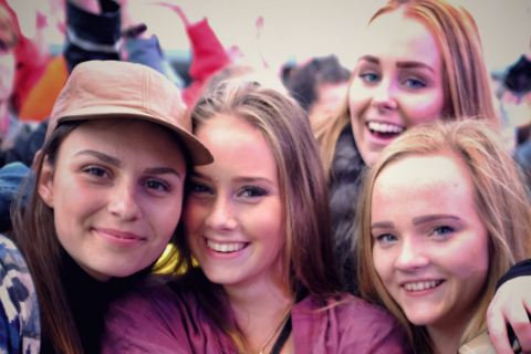 冰岛人讲什么语言?