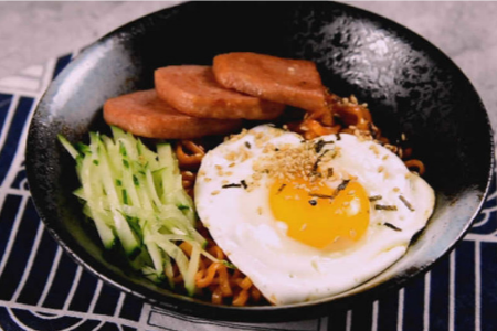 火鸡面的正确吃法是什么?