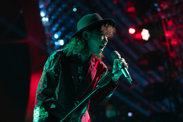 周迅男友乐队参加《声生不息》，输给刘惜君，为什么拿下全场最低分呢？