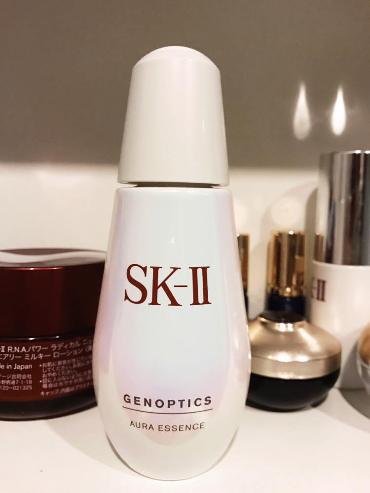 小灯泡精华好用吗?