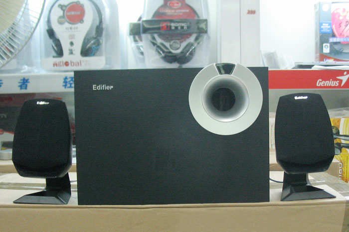 漫步者R201T08的基本参数