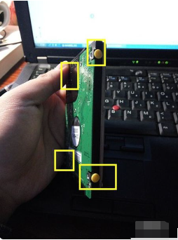 笔记本电脑可以接两个硬盘吗?