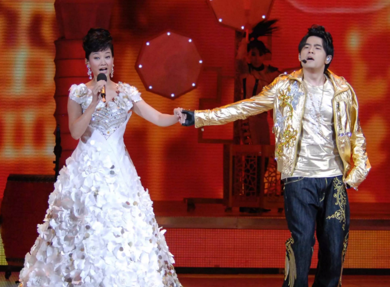 民歌天后宋祖英的现况如何?