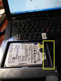 笔记本电脑可以接两个硬盘吗?