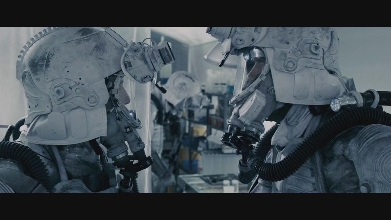 《隔绝》豆瓣6.6分,可怕的是核爆,还是封闭下的扭曲人性呢?