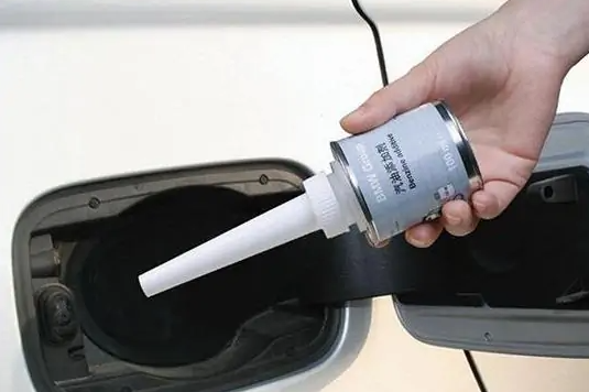 请问有谁用过快乐跑汽油添加剂？好用吗？