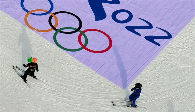 北京冬奥8分钟与日本东京8分钟相比，两者有什么不同？