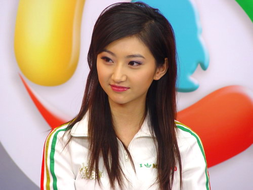 求 爱拼才会赢 - 国语版歌词