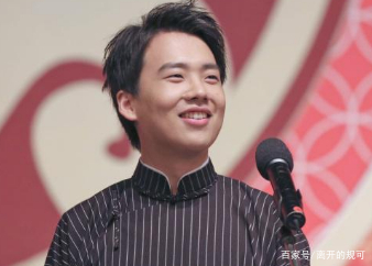 孟非晒女儿近照,女儿小V脸好精致,和郭麒麟有什么关系?