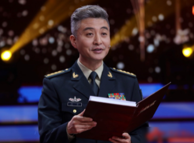 周炜的单口相声说的怎么样?