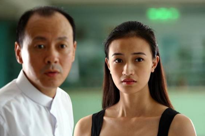 温柔的背后吻戏哪集