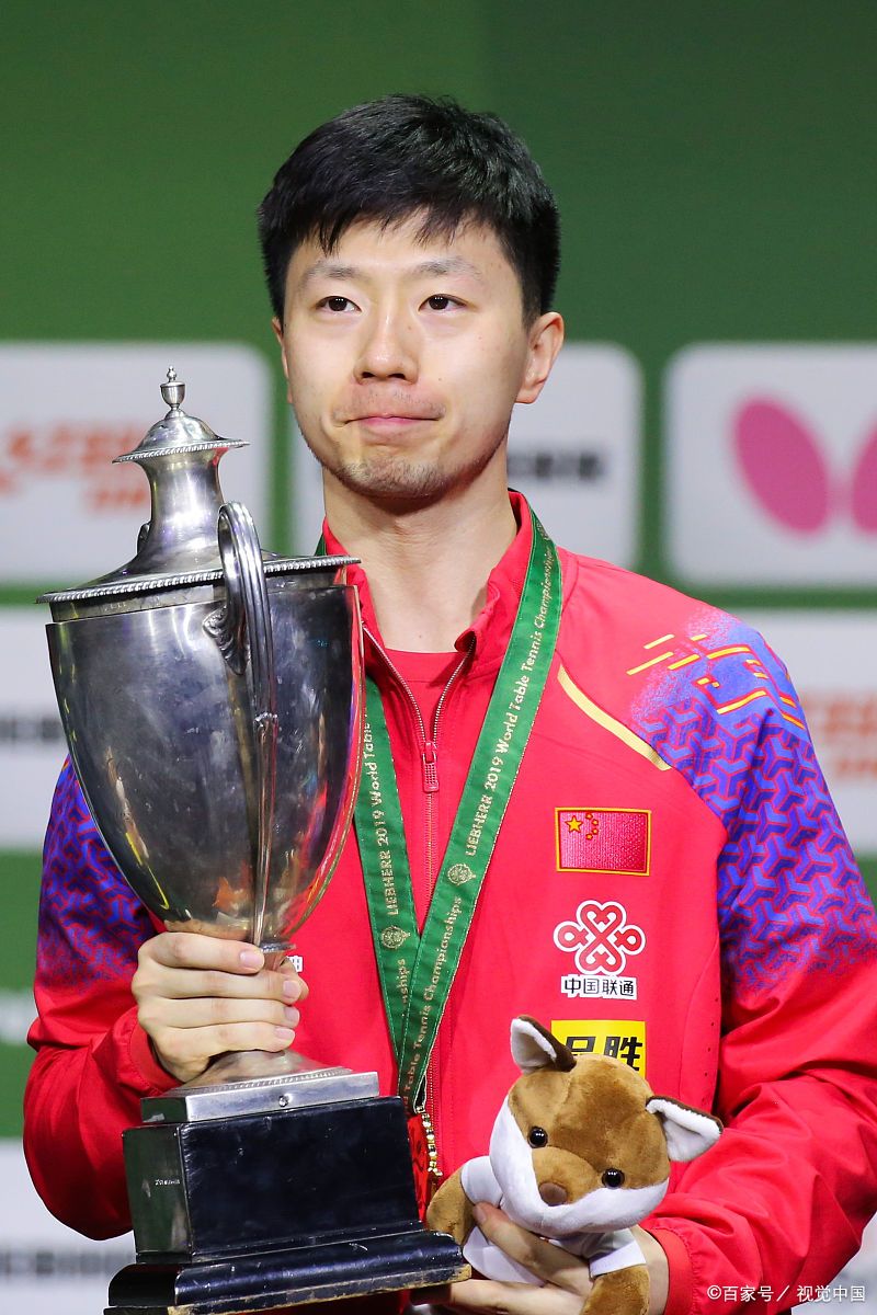 吴京7岁儿子成马龙粉丝,发语音喊“哥哥”被指乱辈分,怎么回事?