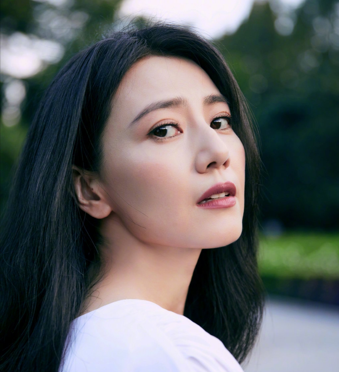 高圆圆为什么会送李佳琦唢呐曲谱？