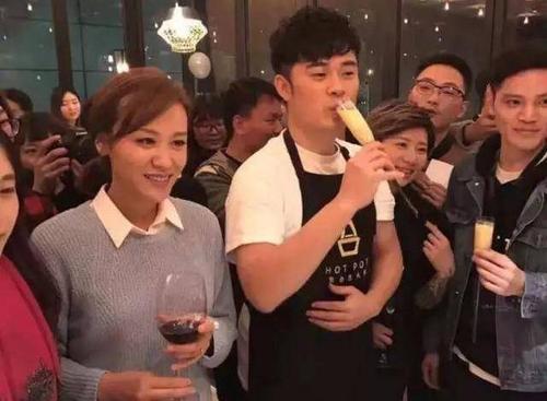 何炅、黄磊参股企业注销,明星适合做生意吗?