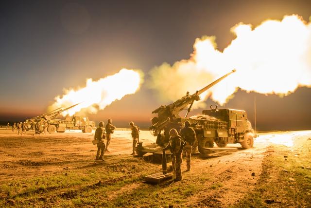 自行火炮和坦克的区别是?