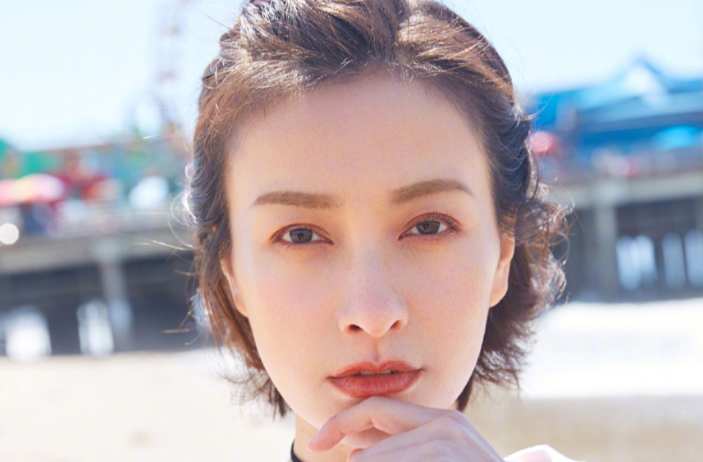 吴昕因妈妈在综艺中被待定痛哭,这是发生了什么?