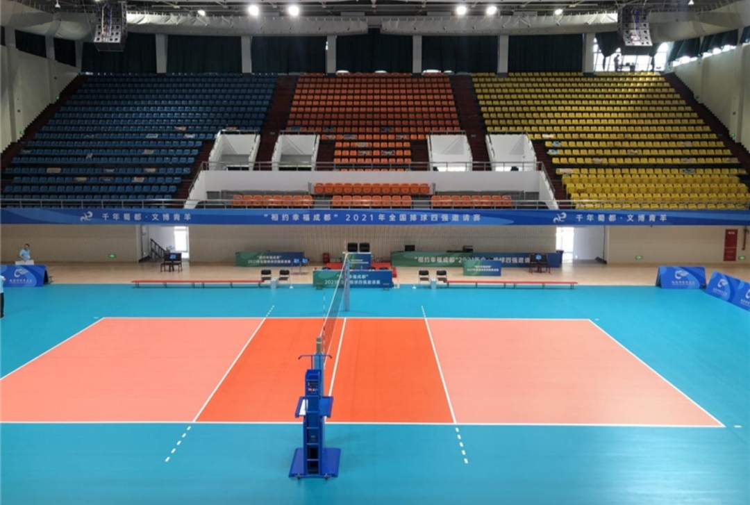 排球比赛场地有多大?场地中的各条线都叫什么名称?