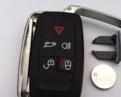 智能钥匙没电了,怎么应急启动?