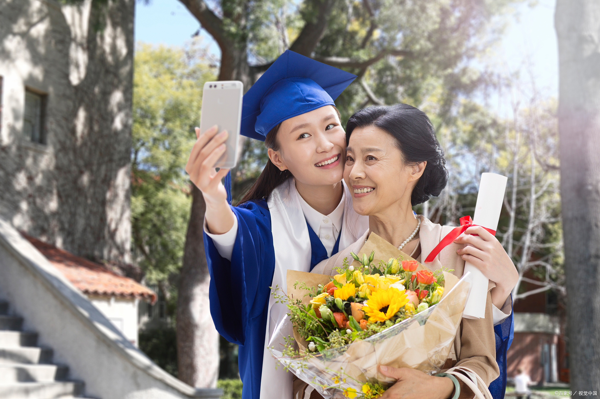 澳洲的留学费用是比较昂贵的,去悉尼大学留学要准备多少钱呢?