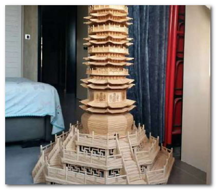 大爷用5000双筷子搭出黄鹤楼,他是如何做到的?