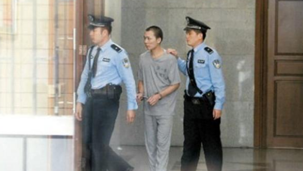 福永冰柜藏尸案回顾:无法控制的黑暗面,杀死至亲后藏尸于冰柜,结果怎样?