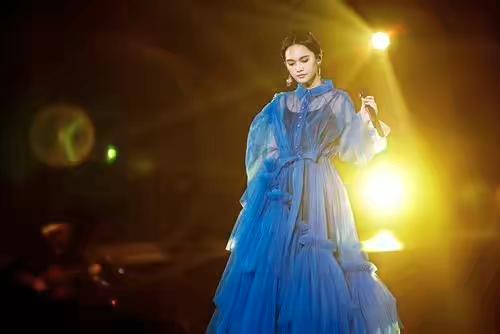 杨丞琳被骂冷血爆粗回应,为何会如此“动怒”?