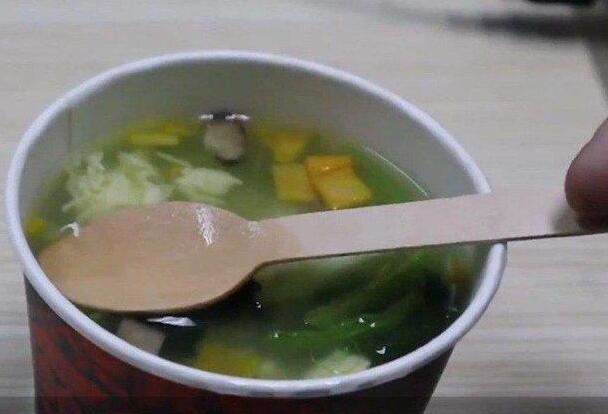 肯德基、麦当劳纷纷换木勺,为何会引发消费者吐槽?