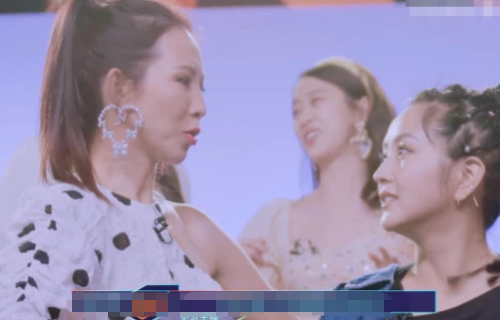 叶璇说黄奕赢得不光荣，到底是怎么回事？