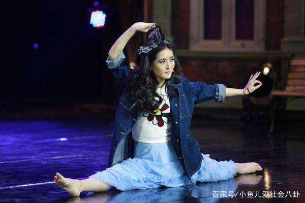 谢娜整容疑失败眼角有大坑,不靠颜值走红的她整容有必要吗?