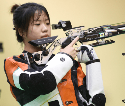 杨倩遭警告,别和白敬亭走得太近,流量艺人配不上你,究竟是为什么?