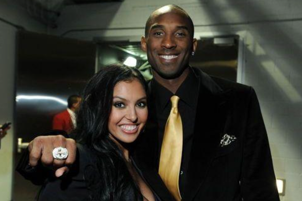 科比妻子怒斥美国说唱歌手,发生了什么事?