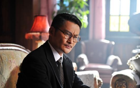 54岁景岗山近况曝光，你知道他前任老婆是哪位吗？