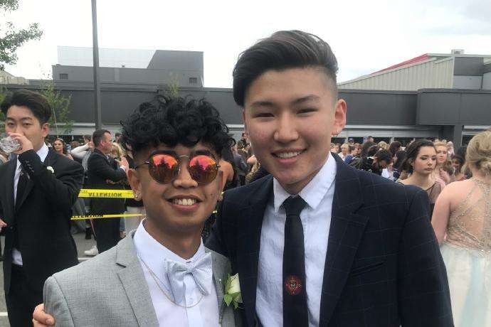 综艺节目《中国达人秀》中有一个选手叫乌达木的,其现状如何?