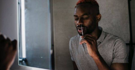 奥密克戎在常温下能活多久?奥密克戎潜伏期和症状期都有多久?