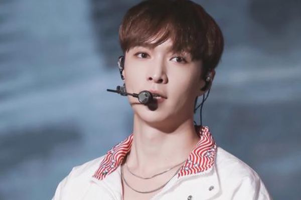 张艺兴连拿四个奖,分别是哪些奖?