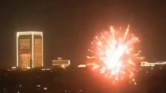 上海将恢复小区出入市民放烟花庆祝,市民们的心情是怎样的?