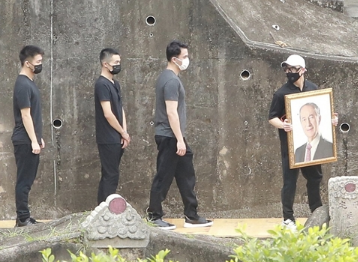 赌王何鸿燊的寿棺800万,究竟是什么棺木价值会这么大?