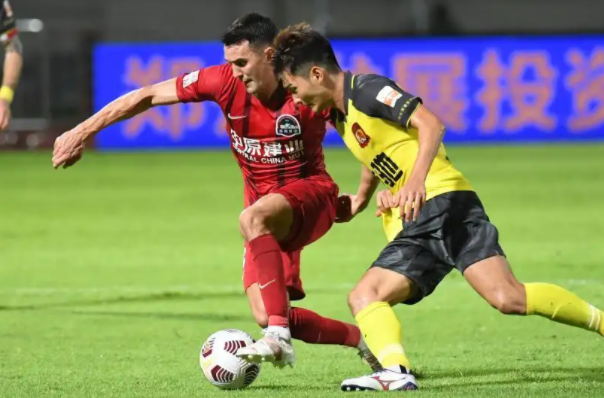 中超谴责河南赛区“侮辱性条幅事件”,这是怎么回事?