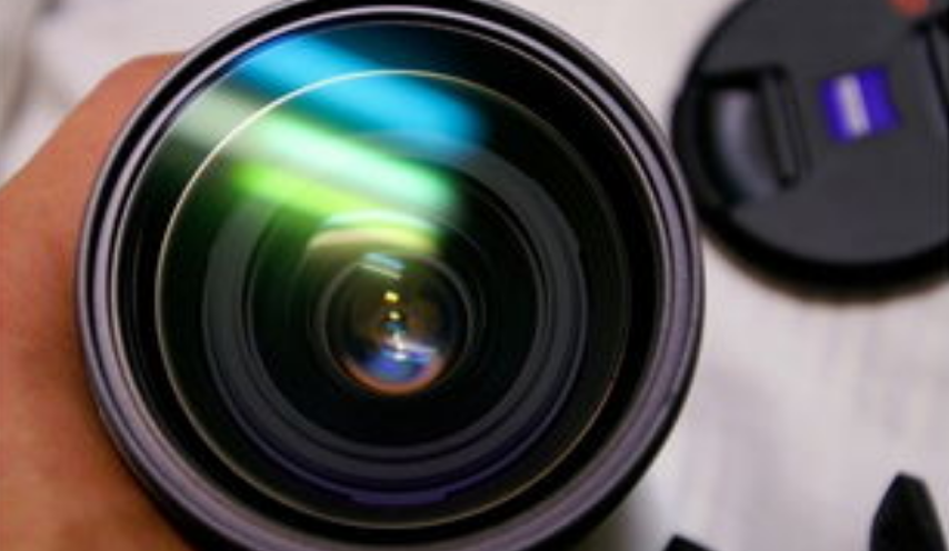 UV镜安装后需要安装偏振镜吗？