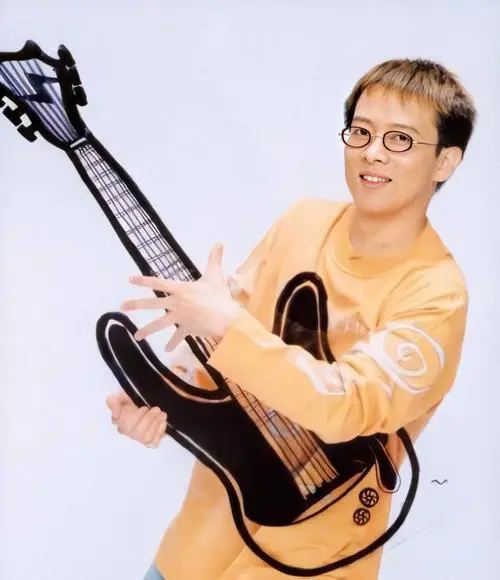 娱乐圈有哪些明星是因车祸不幸去世的?