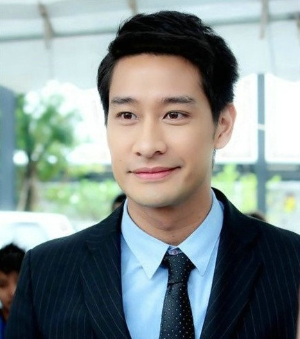 妒海大致讲的是什么?