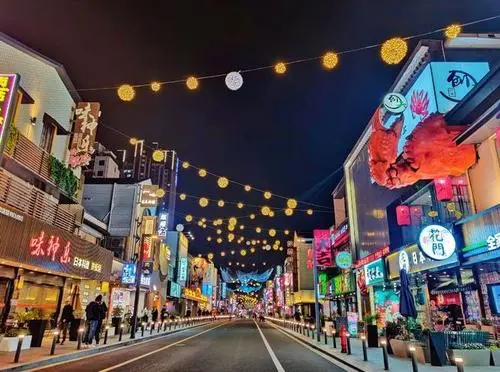 大连日本风情街遭指责,背后原因究竟何在?